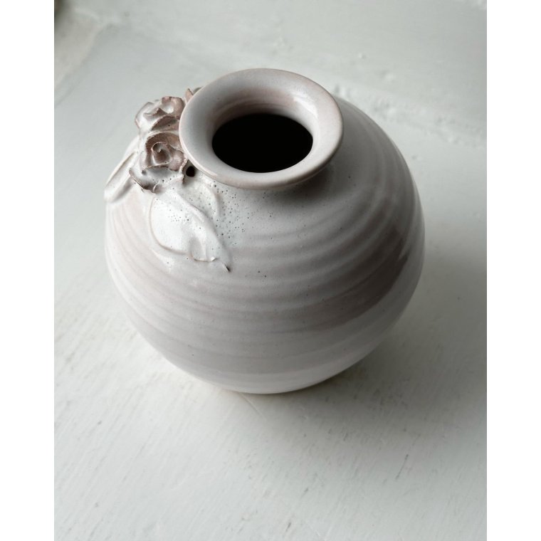 Small white sphere vase w ceramic flowers