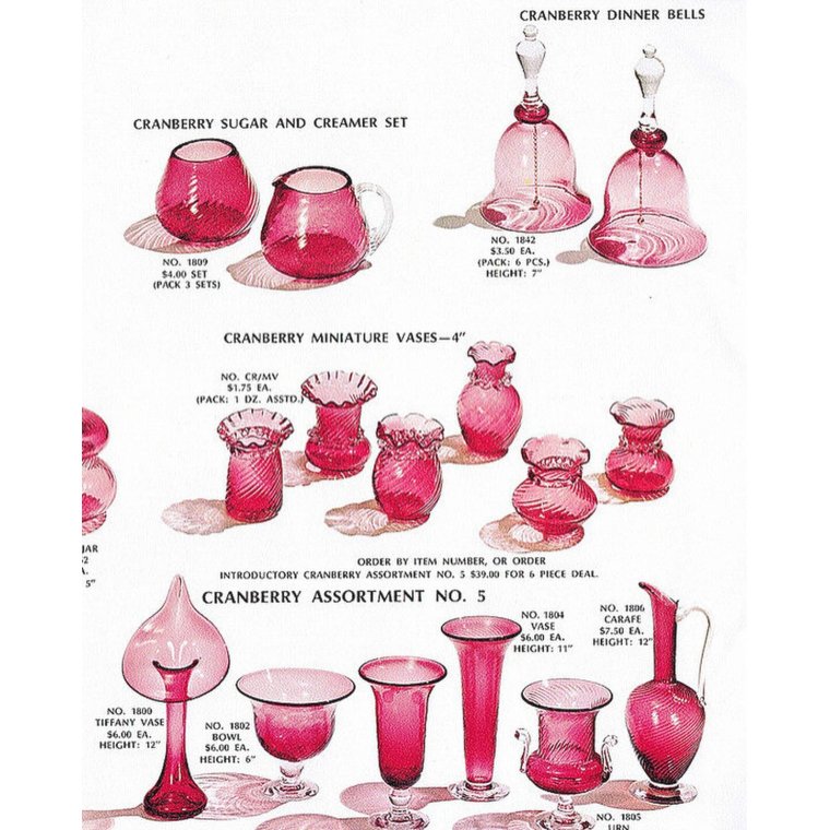 Pilgrim purple mini vase w ruffles, 1966-72, NB