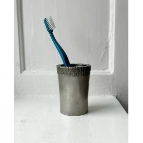 Pewter cup w ruffled trim