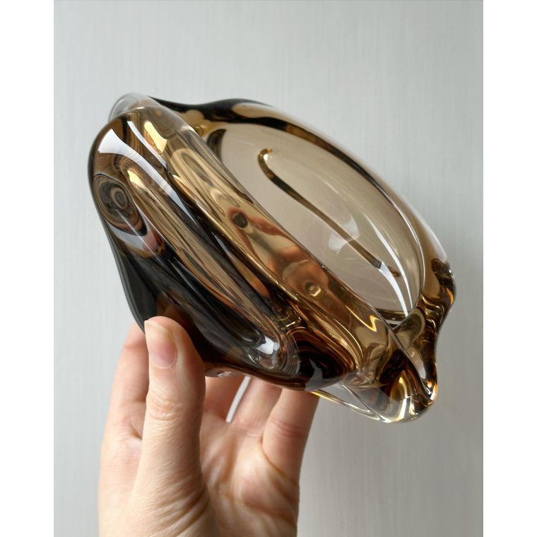 Organic glass dish, smokey