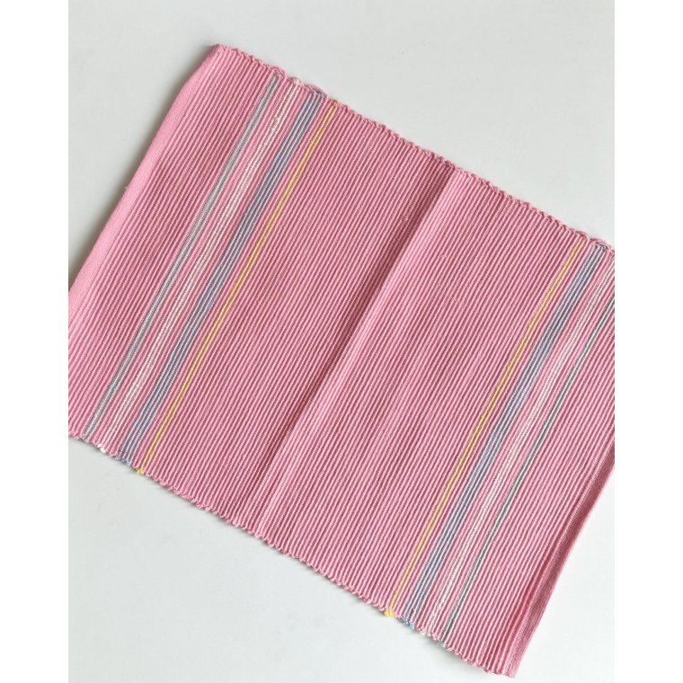 Placemat, pastel pink w stripes