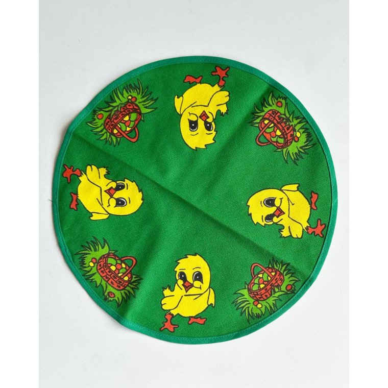 Retro doily w Easter chickens, 28 cm