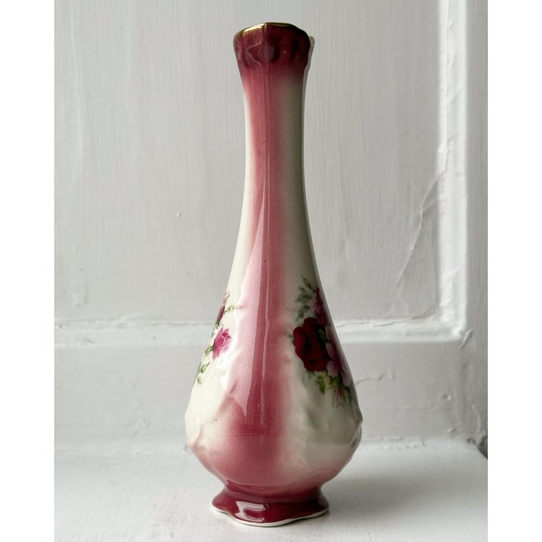 Staffordshire, engelsk fajancevase m blomster