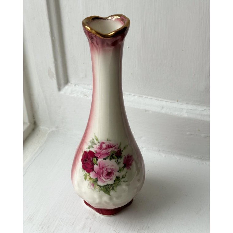 Staffordshire, engelsk fajancevase m blomster