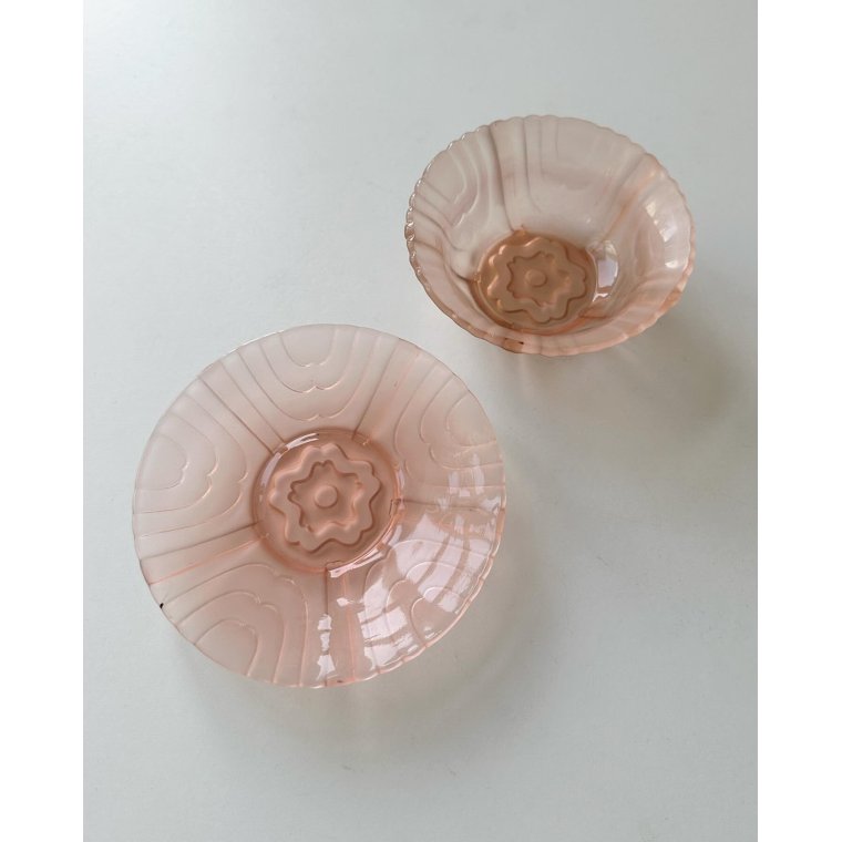 Skl og tallerken, rosa glas, st