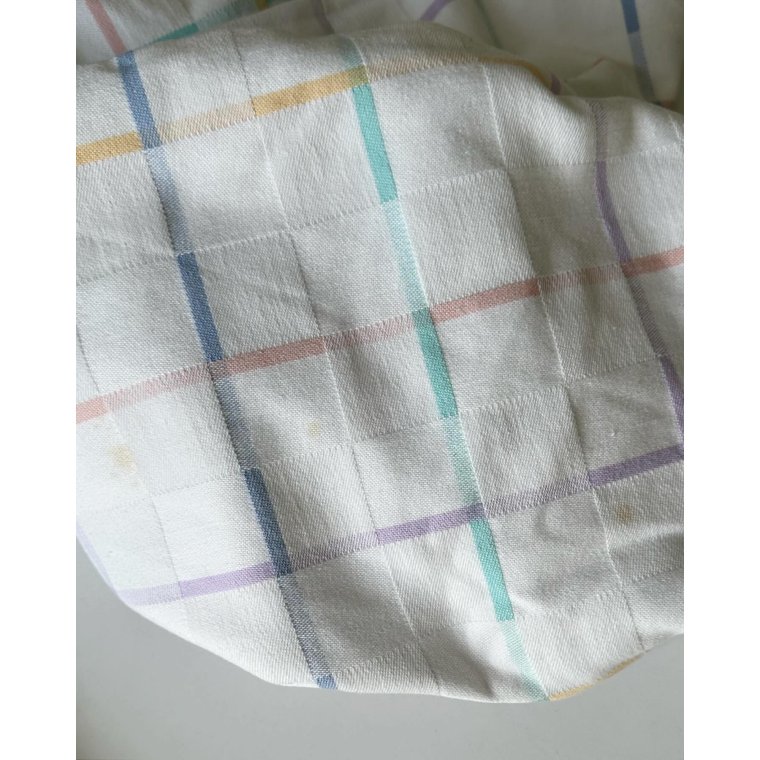 Ternet retrodug, pasteller, 176 x 138 cm, NB