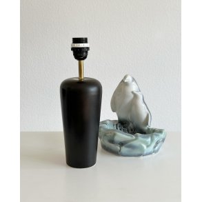 Table lamp w black matte glaze