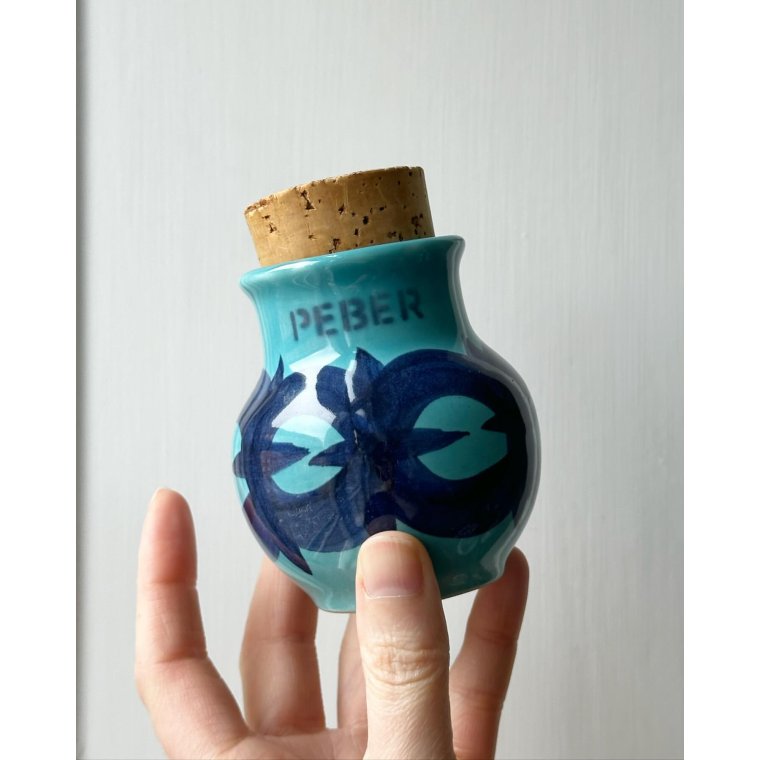 Peberkrukke med korklg, Keramos Austria