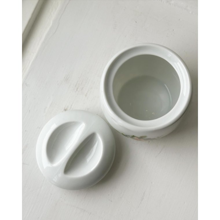 Polsk porceln m blomstertryk