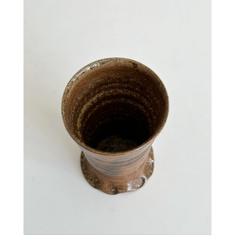 Ceramic cup, brown glaze, sign. 98