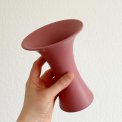Rosy retro vase