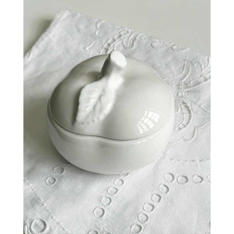 Fajance, ble m hvid glasur