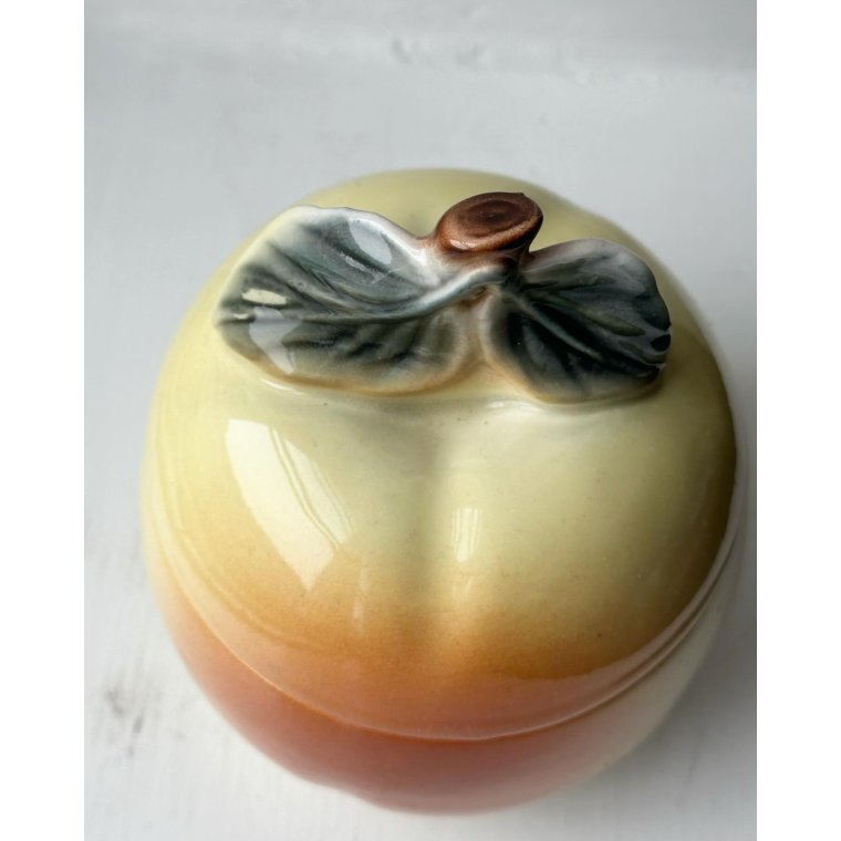 Frugtformet lgkrukke, Rumnien