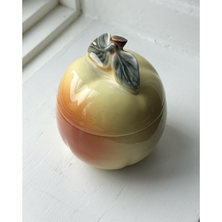 Frugtformet lgkrukke, Rumnien