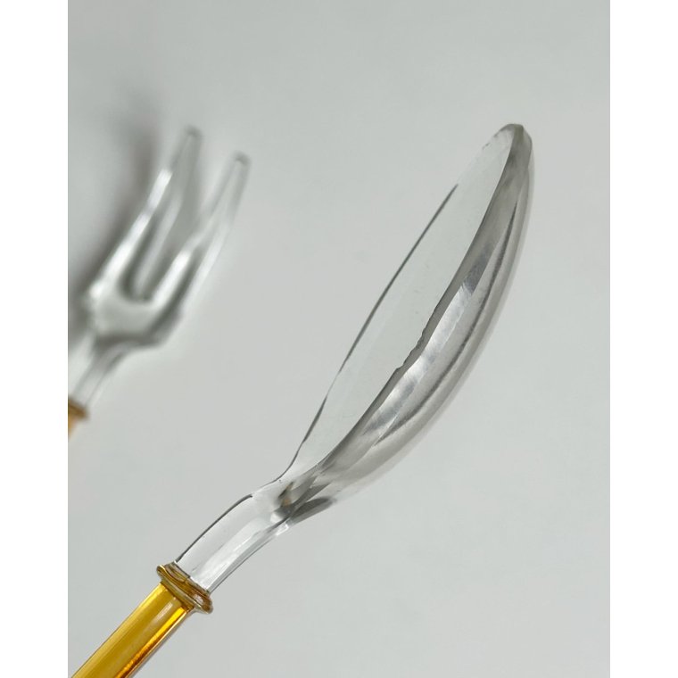 Salatst, ravfarvet glas, NB