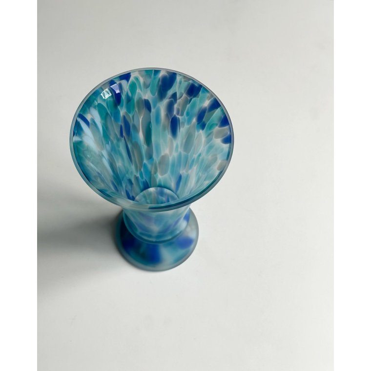 Stor glasvase, blmeleret