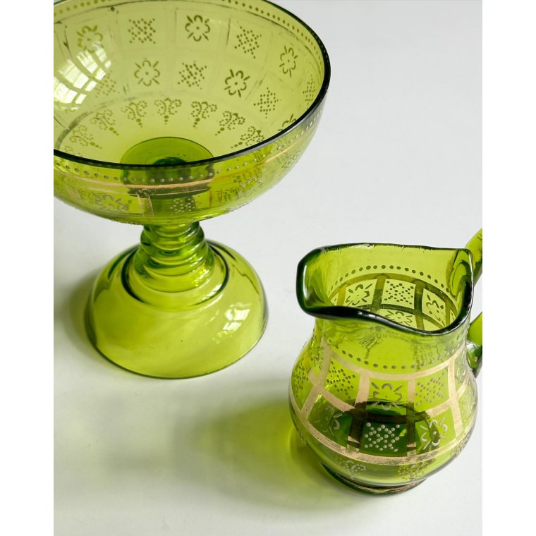 Opsats og kande, grnt glas, st