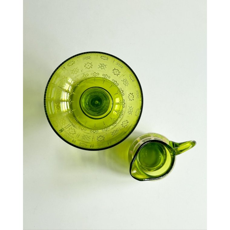 Opsats og kande, grnt glas, st