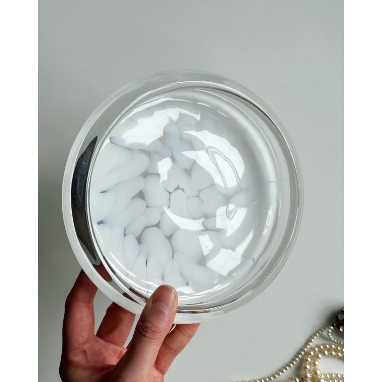 Hvidmeleret glas m klar kant, NB