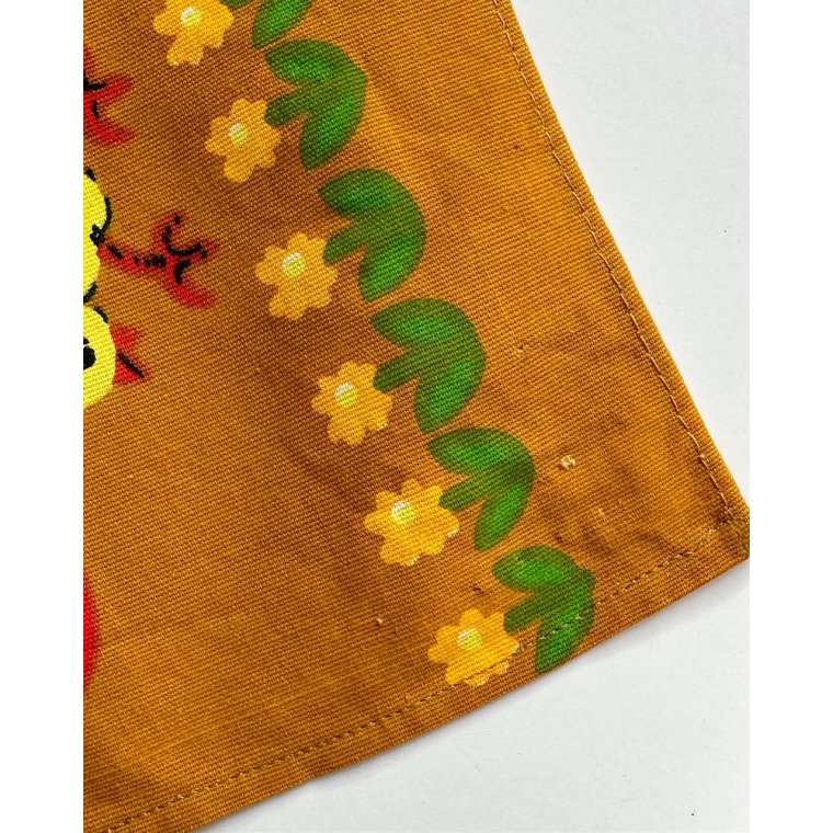 Retro easter table runner