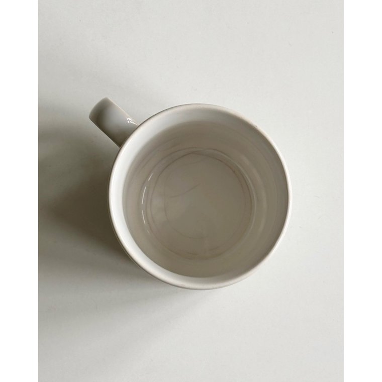 Engelsk krus, lilla blomster