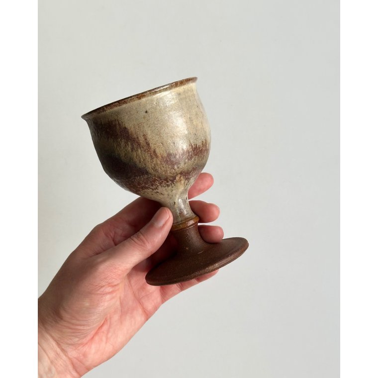 Keramikbger, vinglas, lys glasur