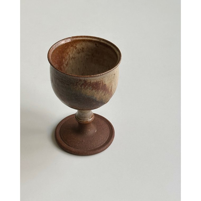 Keramikbger, vinglas, lys glasur