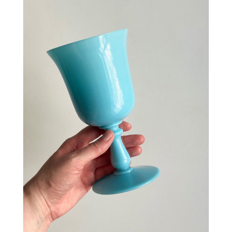 Vinglas, turkis opalineglas, kraftig