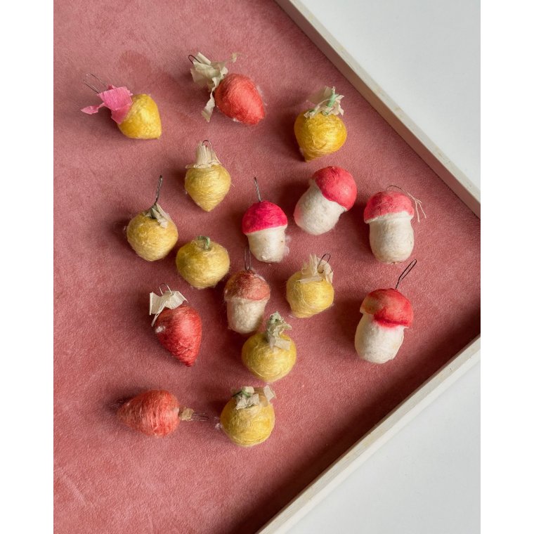 Gammel vatpynt, 16 stk samlet