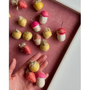 Vintage cotton ornaments, set of 16