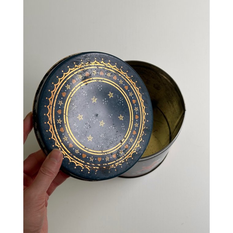 Patinated Christmas tin