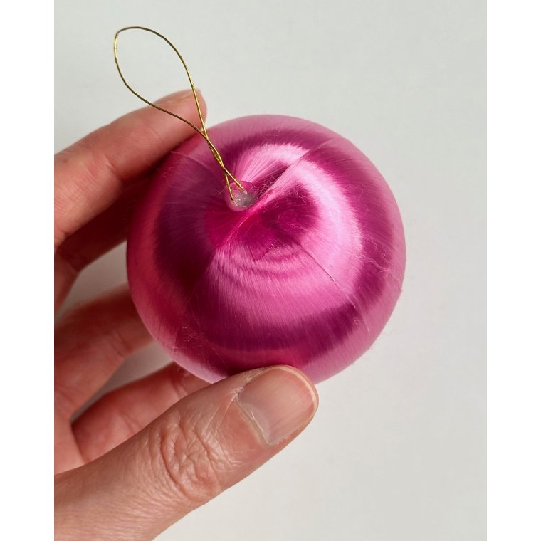 Lyserde silkekugler, 6 stk samlet