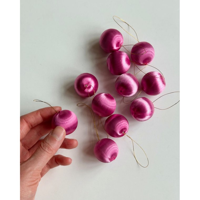 Lyserde silkekugler, mini, 11 stk samlet