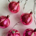Vintage julekugler, pink, 6 stk samlet