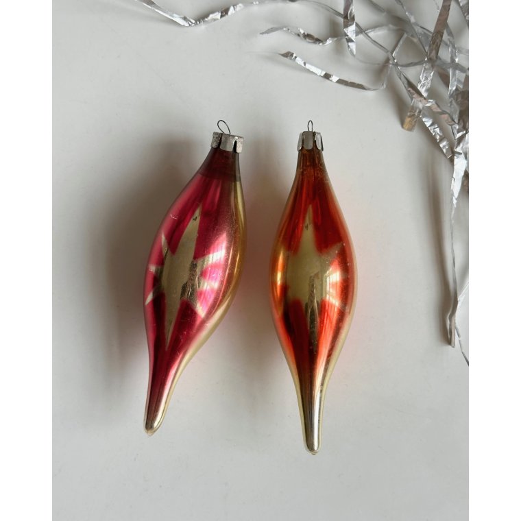 Drops w red stars, set of 2