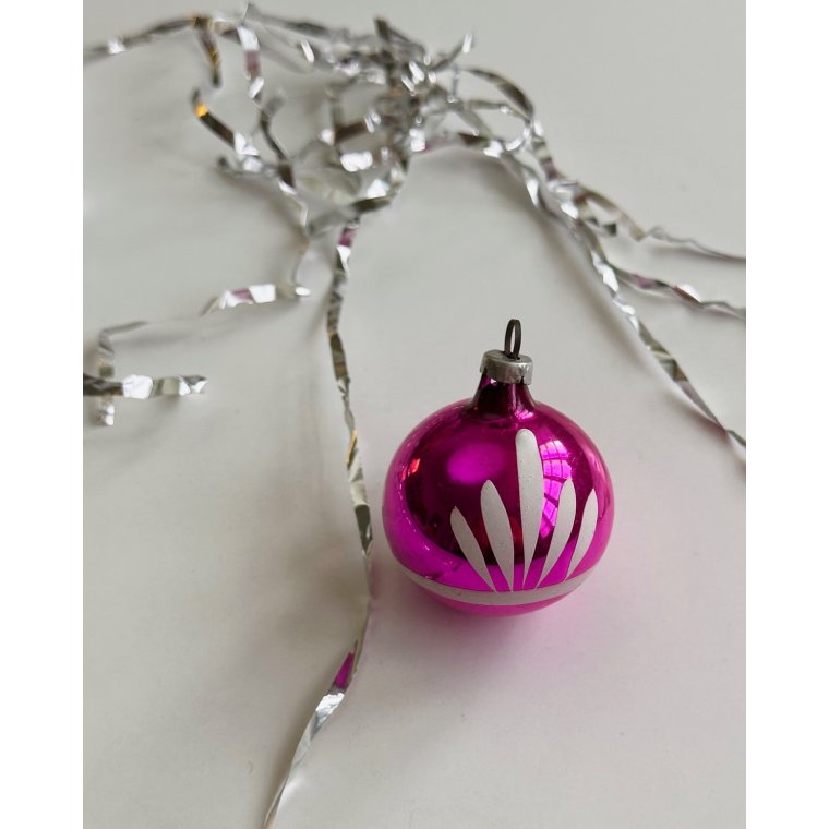 Gammel julekugle, lille pink