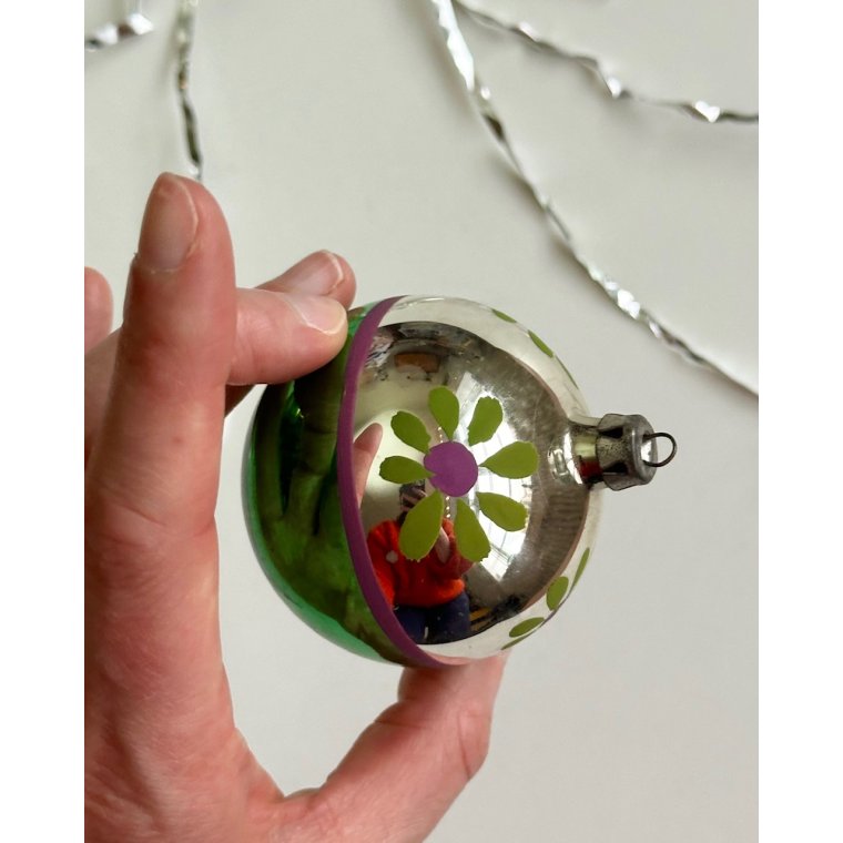 Julekugle, grn m blomster