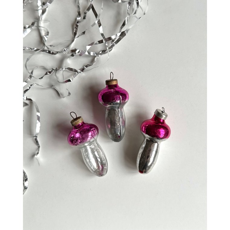 Pink mushrooms, set of 3
