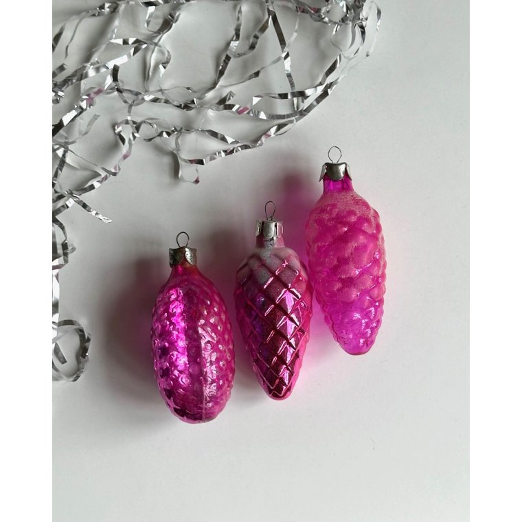 Big pink pine cones, set of 3