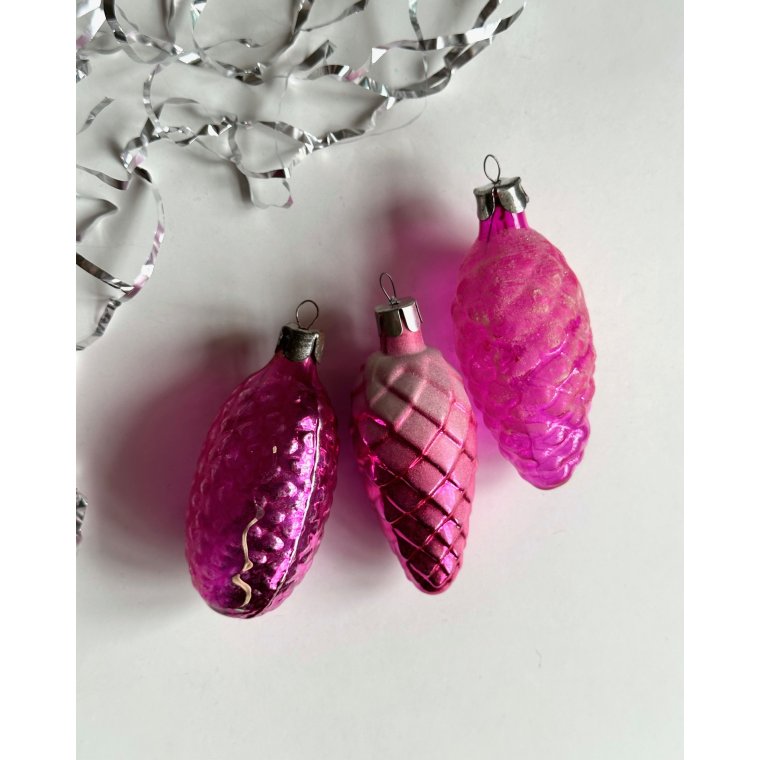 Big pink pine cones, set of 3