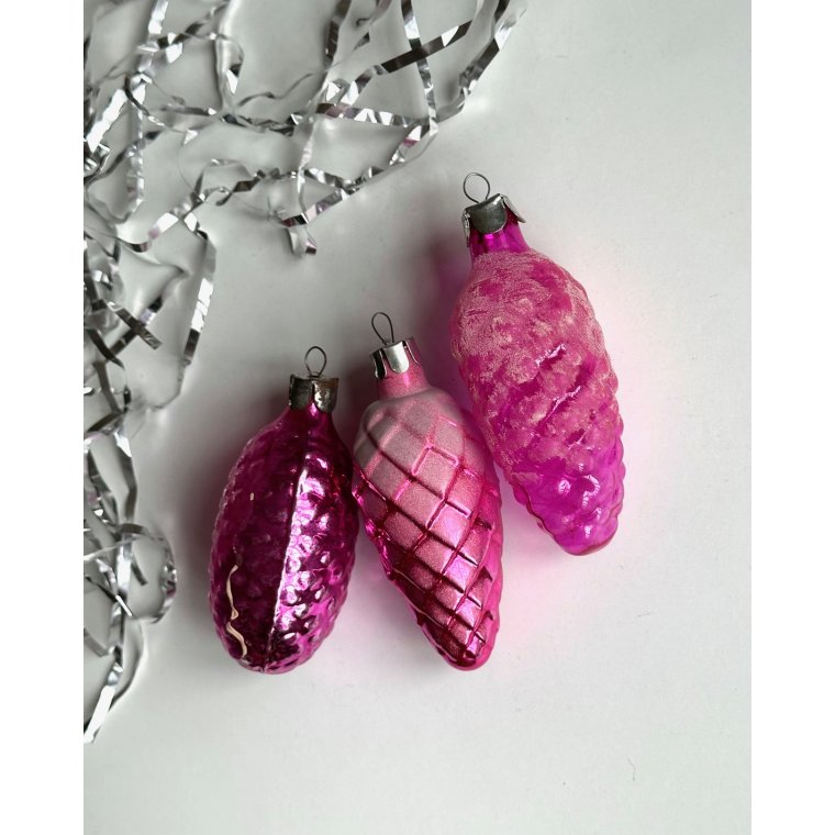 Big pink pine cones, set of 3