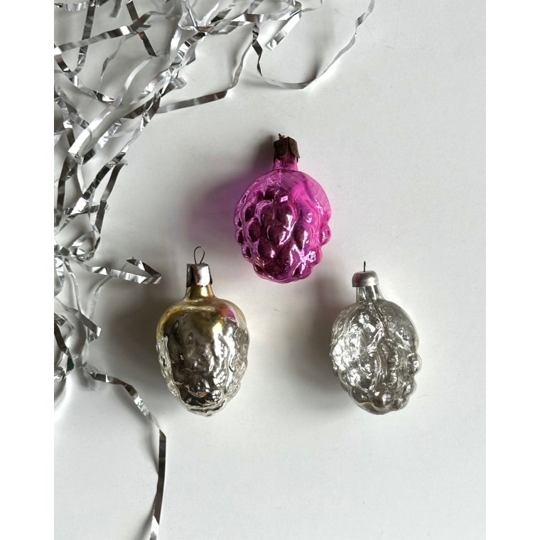 Silver/pink grapes, set of 3