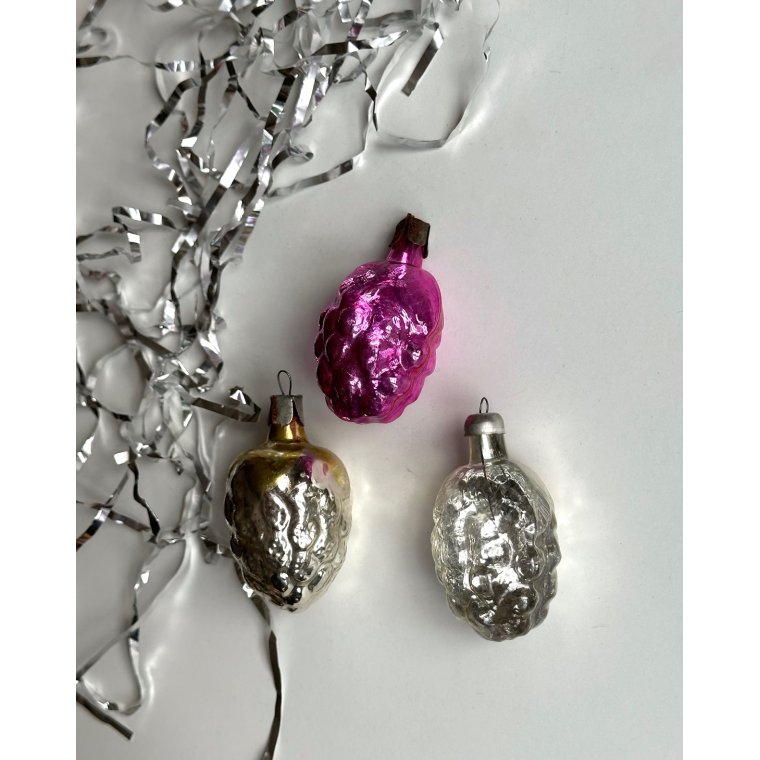 Silver/pink grapes, set of 3
