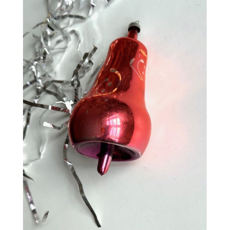 Big bell, peach w decor