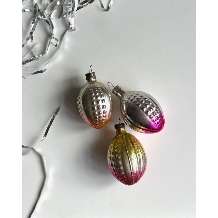 Nobrede ormamenter m farve, 3 stk samlet