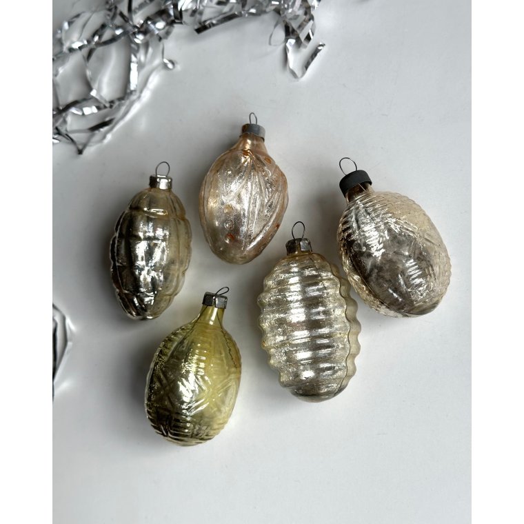 Semitransparente ornamenter, 5 stk samlet