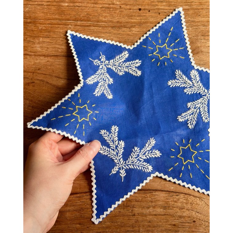 Lysedug, bl m stjerner, 32 cm