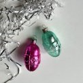Pink and green lanterns, set of 2
