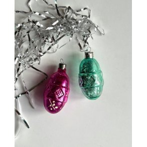 Pink and green lanterns, set of 2