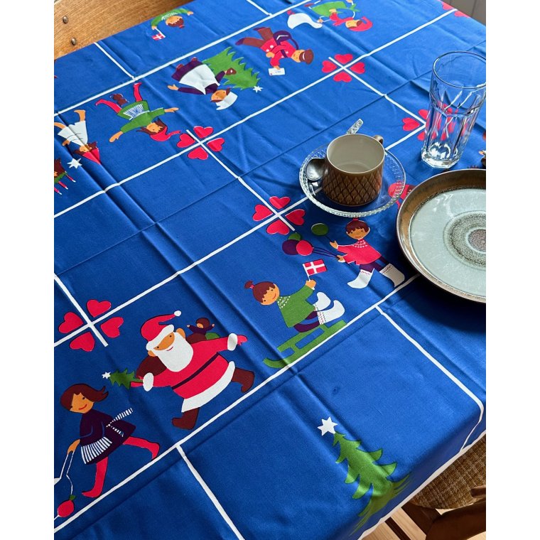 Bl juledug m forskellige personer, 200 x 120 cm